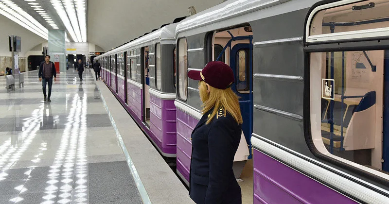 На станциях метро Ази Асланов и Халглар Достлугу восстановлено электроснабжение