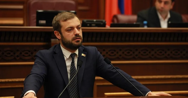 В партии Пашиняна требуют отставки главы района Нор Норк