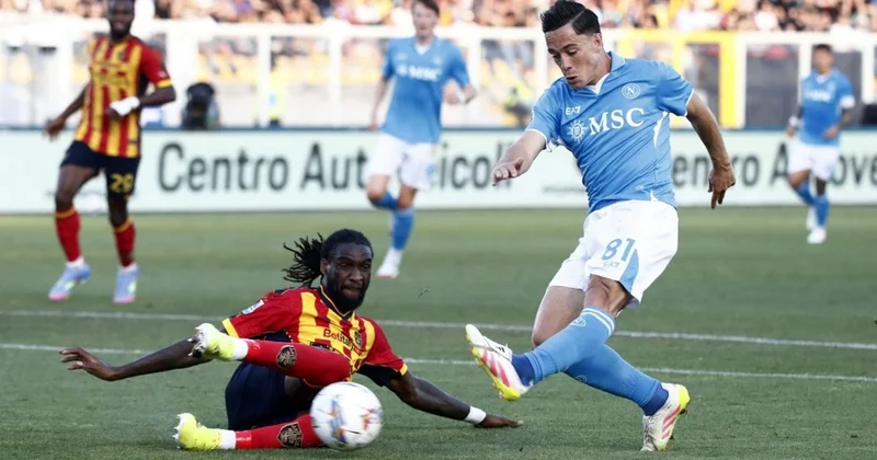 İtaliya A Seriyası: Napoli liderliyini davam etdirir