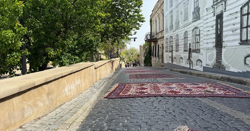 İçərişəhərdə xalça festivalı FOTOREPORTAJ