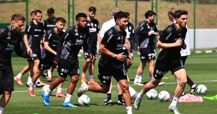 Beşiktaş derbiyə 7 itki ilə çıxacaq