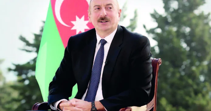 Postmünaqişə mərhələsində uğurlu liderlik