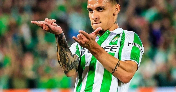 Mançester Yunayted in futbolçusu Atletiko nun hədəfində