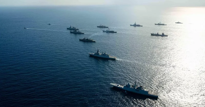 ВМС стран НАТО начали военно морские учения по ПРО и ПВО вблизи Шотландии