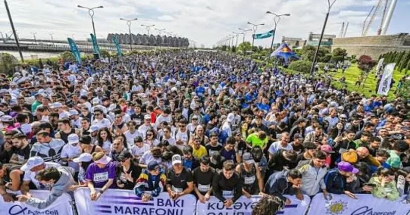 Сотрудники МИД приняли участие в Бакинском марафоне 2026