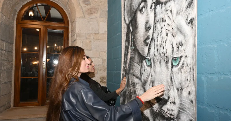 Prezidentin qızları Beynəlxalq Xalça Festivalında Fotolar