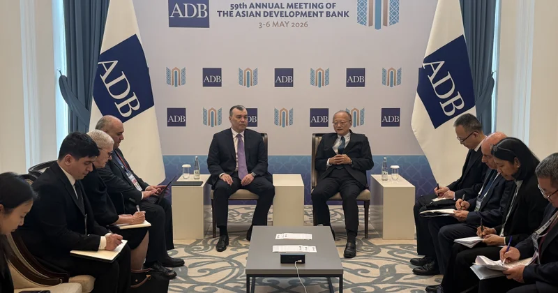 Maliyyə naziri AİB in Səmərqənd toplantısında Azərbaycanın prioritetlərini açıqlayıb