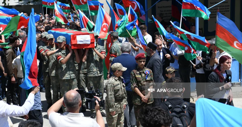 Birinci Qarabağ müharibəsində itkin düşən Sahil İbrahimovun qalıqları Suraxanıda dəfn edilib FOTO