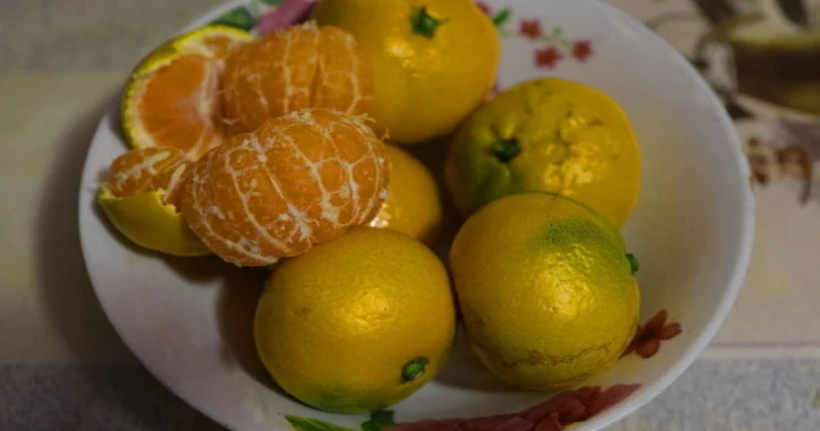 Naringi yeyən qadın boğulub öldü