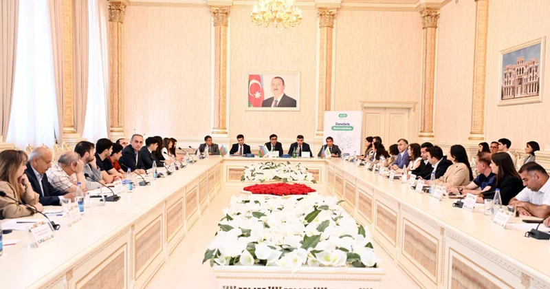 “BDU könüllüləri” “Süni intellekt etikası məktəbi” layihəsini təqdim edib