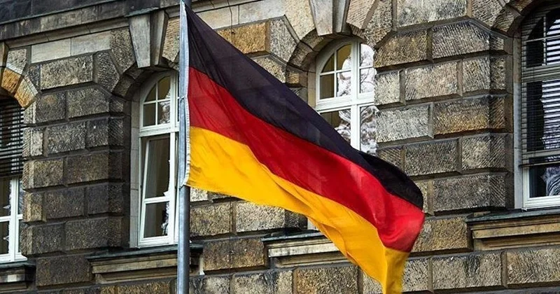Bu rus diplomatlar qovulmalıdır Alman deputat
