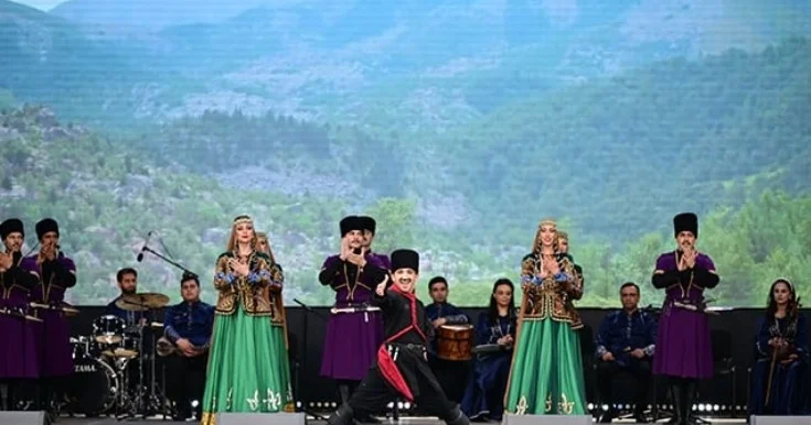 Laçındakı qala konsertdən Fotolar