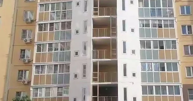 Dəhşətli hücum onun evindən olub: Jurnalistlər baha həyat yaşayan şəxsi tapıb