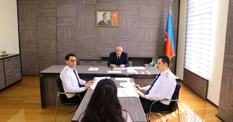 Генпрокурор на связи
