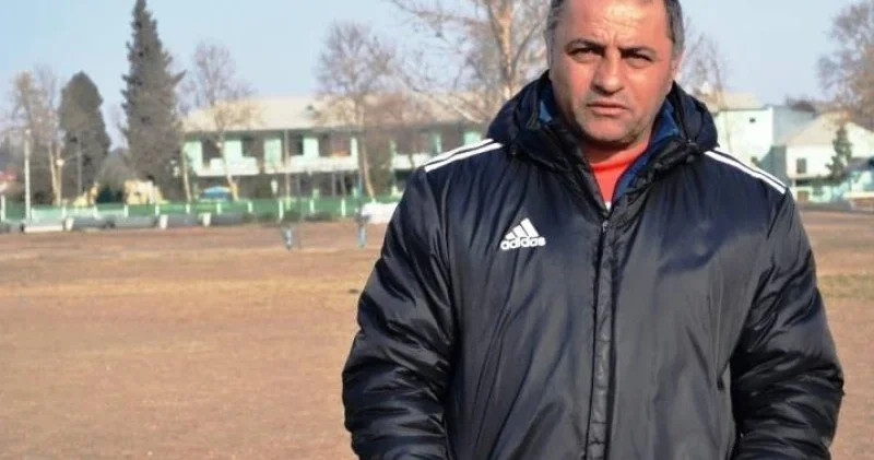 “SSRİ vaxtı vertolyotdan ağ vərəq tullayırdılar” Vidadi Rzayev “Neftçi”nin dərdinə çarə axtardı
