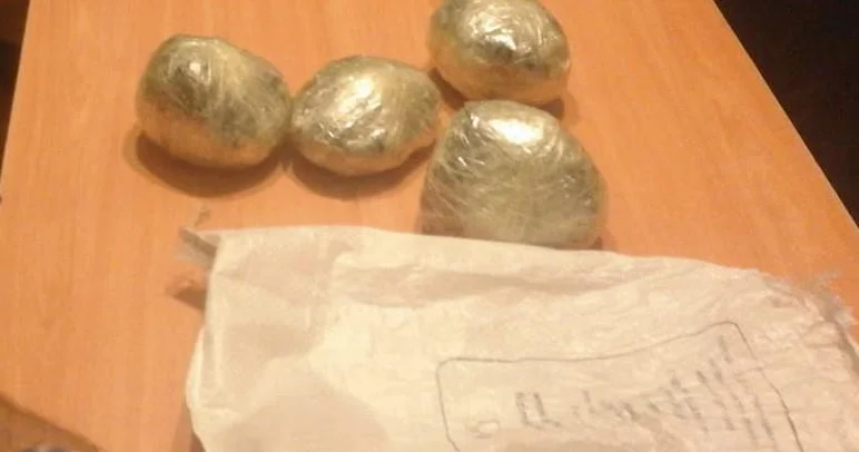 Narkotik satışı ilə məşğul olan kişi və qadın saxlanıldı
