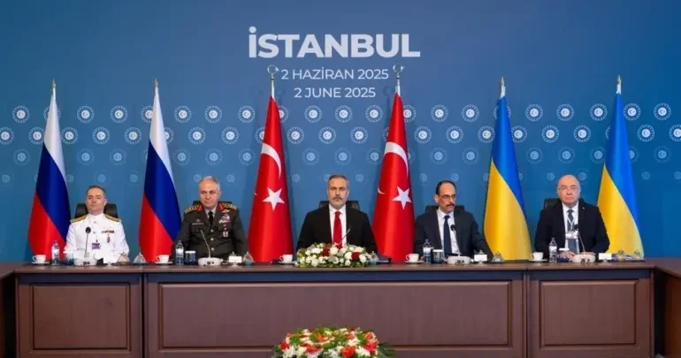İstanbul danışıqları: Rusiya şərtləri sərtləşdirir, Ukrayna dialoqu mənasız sayır TƏHLİL