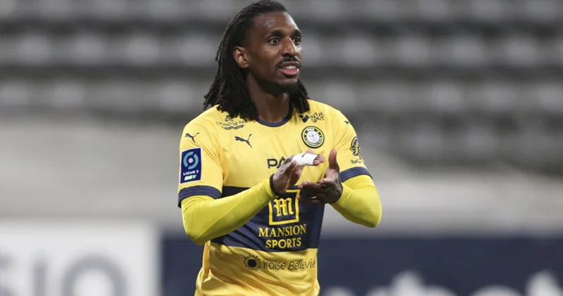 PSJ nin sabiq futbolçusu Bakıda Hansı klubumuza keçir?