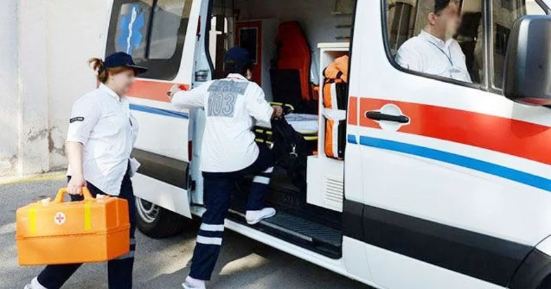 Qaradağda 2 qardaş bıçaqlandı Yaralılar əməliyyata götürüldü