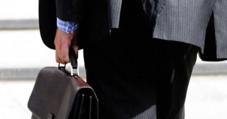 Azərbaycanlı deputat ölkədən qaçdı, mandatı əlindən alınır TƏFƏRRÜAT