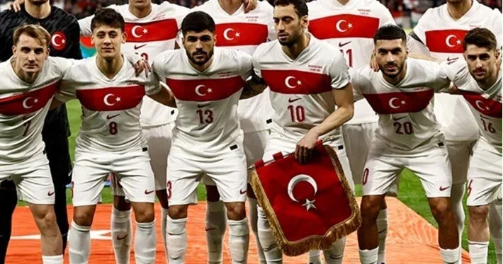 Türkiyə yığması Amerikaya bu futbolçularsız yollandı