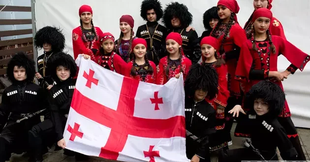 Gürcüstanda pasportlara milliyyət barəsində məlumat əlavə edilə bilər