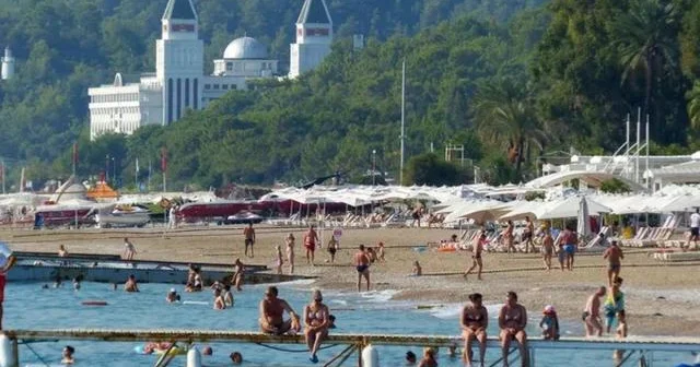 Antalyada yanğın təhlükəsizliyi ilə bağlı 174 otel bağlanıb...