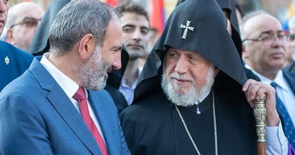 Paşinyanın açıqlamaları II Qaregin və ətrafını hiddətləndirib Baş naziri şantaj edirlər