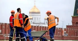 В России введены новые правила для мигрантов: в каких случаях возможна высылка из страны?