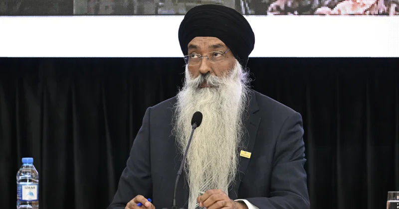Dabindercit Sinqh: Amritsar hadisələrini milli məhkəmələrə çıxarmaq mümkündür