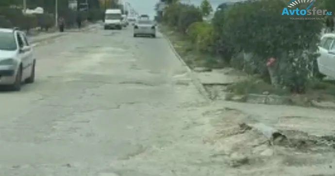 Masazırdakı bu yolun vəziyyətindən sürücülər NARAZIDIR VİDEO