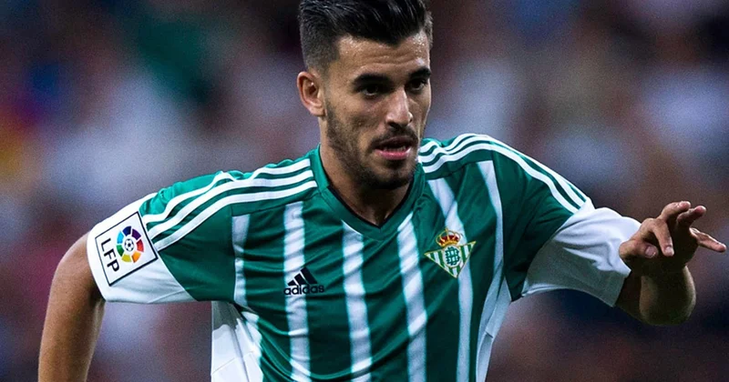 “Ayaks” “Real”ın yarımmüdafiəçisini transfer etməyə yaxındır