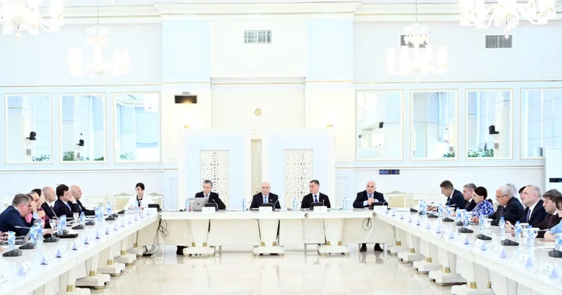Məcburi köçkünlərin mülkiyyət hüquqlarının təmininə dair qanun layihəsi plenar iclasa tövsiyə olunub