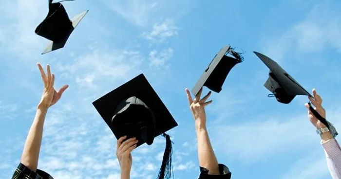 5 universitet “Məzun günü” üçün 450 min manat xərcləyəcək Siyahı