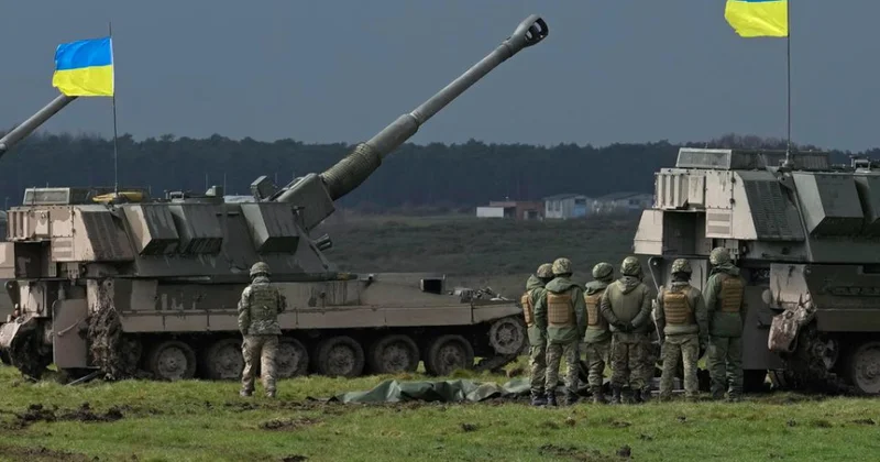 Avstraliya Polşada Ukrayna qoşunlarına təlim keçəcək