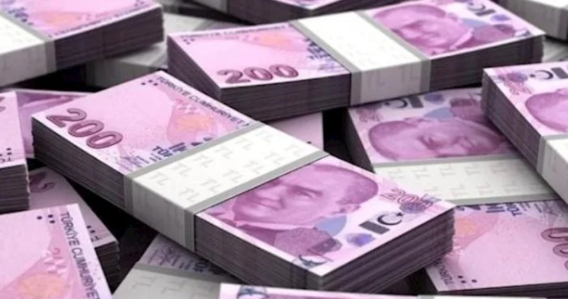 Azərbaycan əsilli şəxsin hesabına 21,8 milyard dollar köçdü