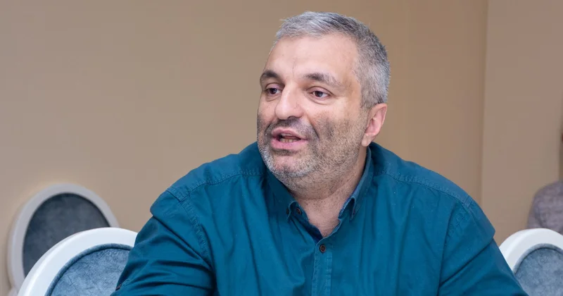 Qalmaqallı qurultay: Həmidə Ömərova, Cavanşir Quliyev qapı arxasında qalmalı idi?