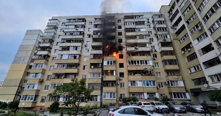 Белгородская и Смоленская области РФ подверглись атакам: сообщается о погибших и раненых