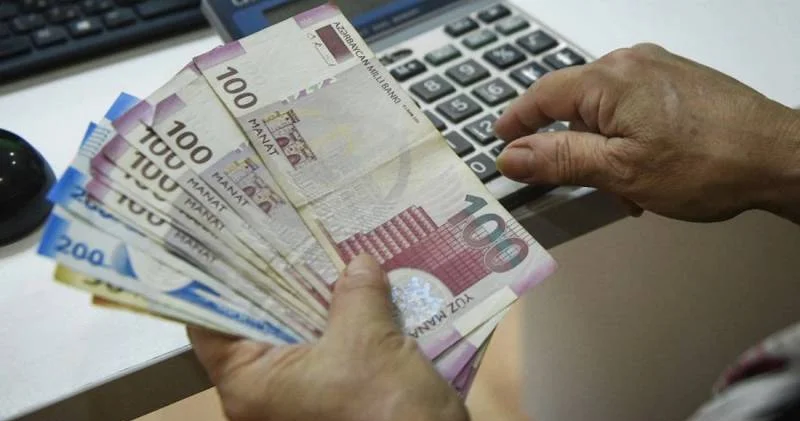 300 dollarlıq limitin azaldılması arzuolunan deyil DEPUTAT