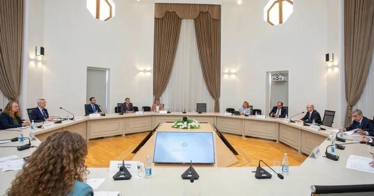 Азербайджан и Германия провели переговоры по газу, водороду и возобновляемой энергетике