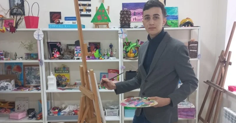 Animator olmağı xəyal edən unikal rəssam Filipp Savinin hekayəsi