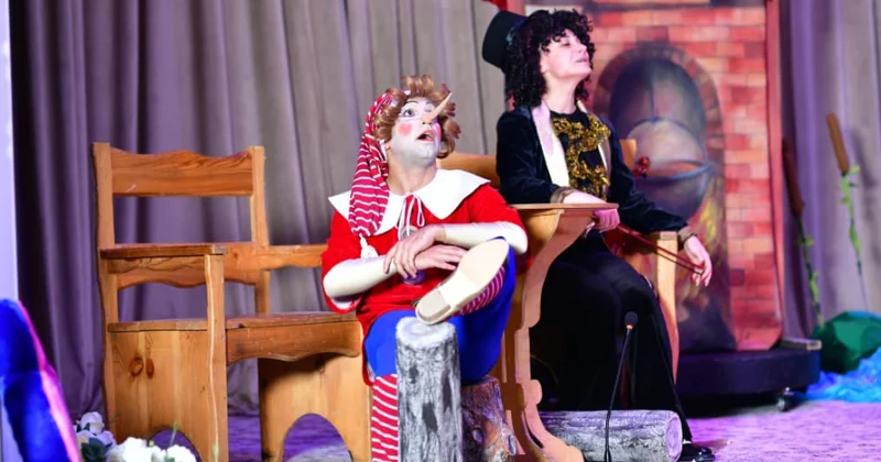 Akademik Musiqili Teatrın Buratino tamaşası Sumqayıtda