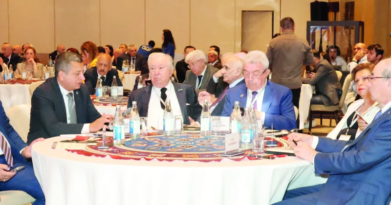 Sülhə, hüquqa və ədalətə söykənən qayıdış