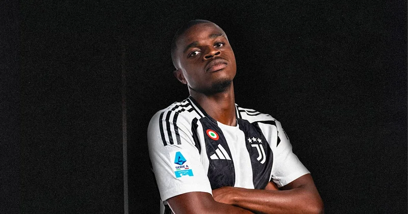 Mançester Yunayted Pyer Kalulunun transferi üçün hərəkətə keçdi