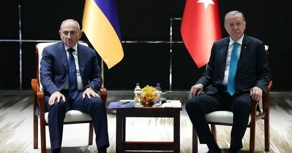 Rusiya təzyiqi artan vaxt Ərdoğanın Paşinyana zəngi...