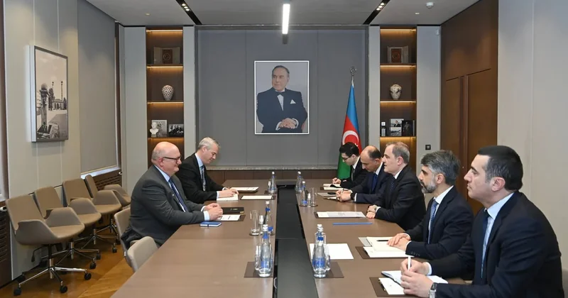 Ceyhun Bayramov Böyük Britaniyanın yeni səfirini qəbul etdi FOTO
