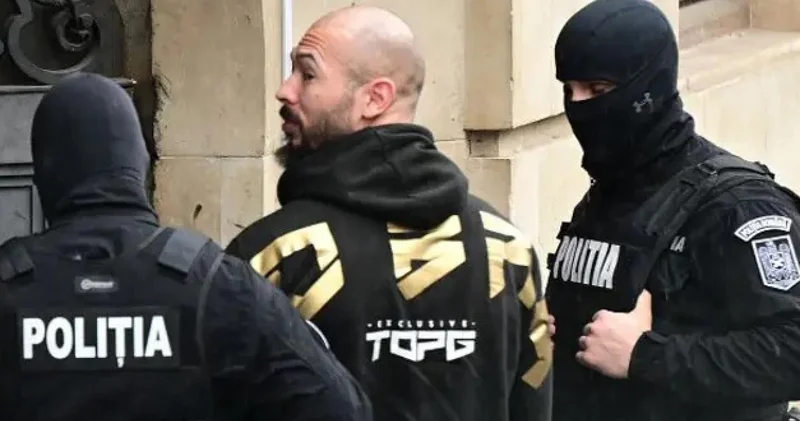 Россия и "традиционные ценности": как в Питере хлебом солью сутенеров кормили