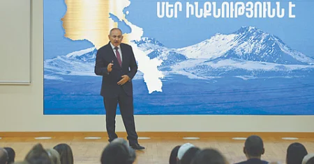 İrəvan Moskva dostluğuna son RAKURS