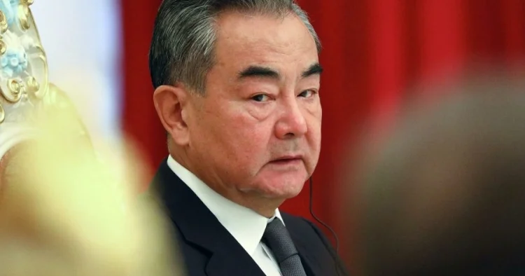 Vanq Yi: “Çin heç vaxt Aİ üçün problem mənbəyi olmayıb və olmayacaq”