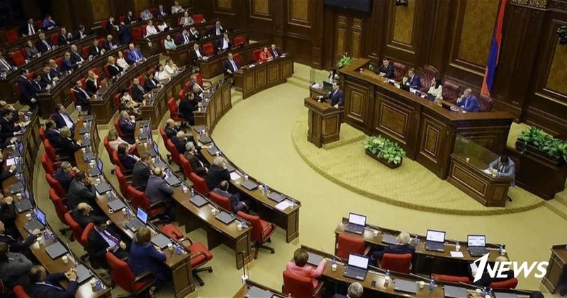 В Армении приняли закон, позволяющий национализировать Электросети Карапетяна